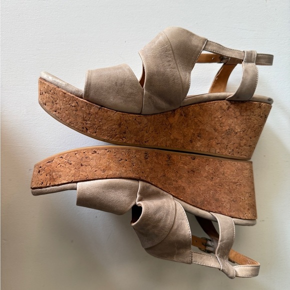 Coclico Taupe Wedge Sandals size 41 - Picture 3 of 9
